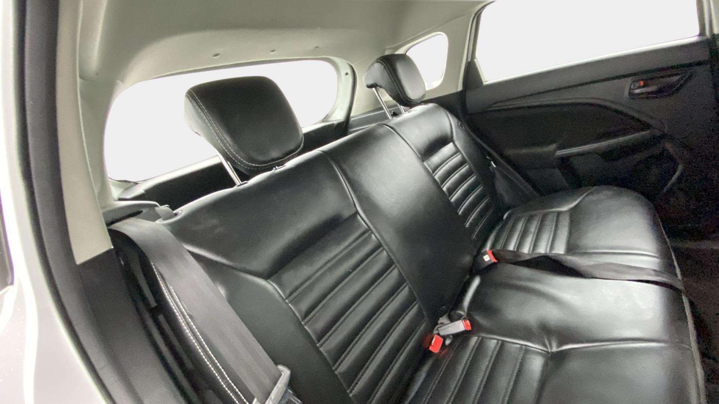 2022 Maruti BREZZA VXI SMART HYBRID, Petrol, Manual, 34,547 km, Right Side Rear Door Cabin