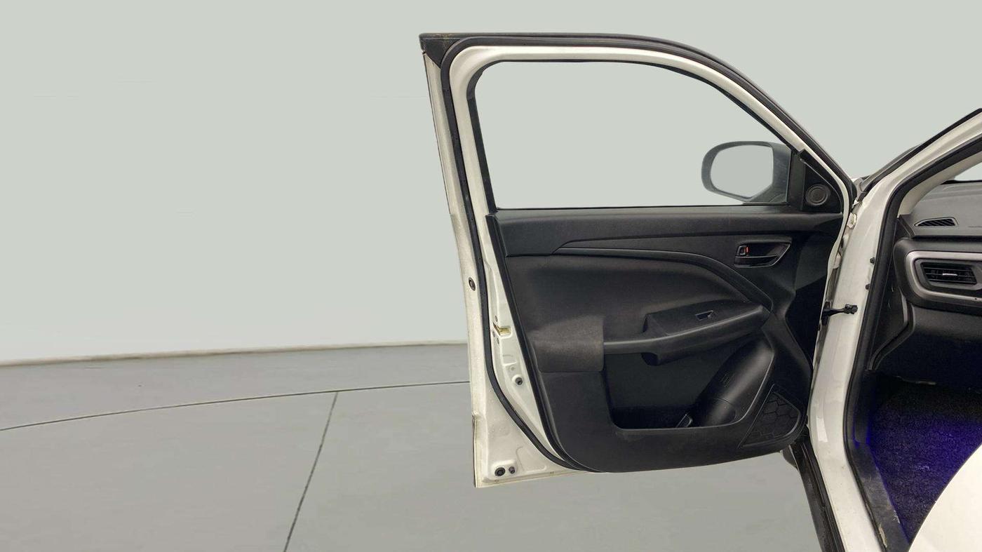2022 Maruti BREZZA VXI SMART HYBRID, Petrol, Manual, 34,547 km, LHS Front Door