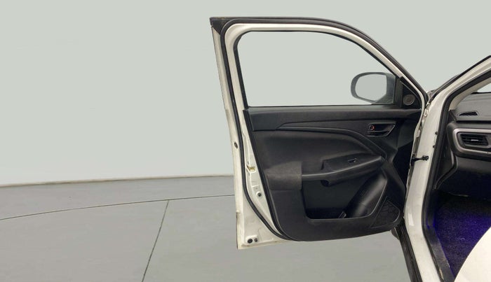 2022 Maruti BREZZA VXI SMART HYBRID, Petrol, Manual, 34,547 km, LHS Front Door