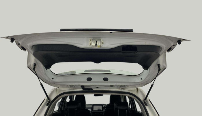 2022 Maruti BREZZA VXI SMART HYBRID, Petrol, Manual, 34,547 km, Boot Door Open