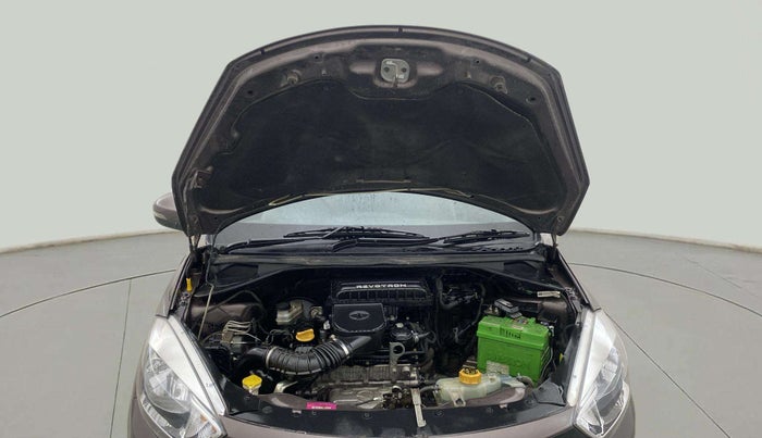 2018 Tata Tiago XZ PETROL, Petrol, Manual, 67,923 km, Open Bonet