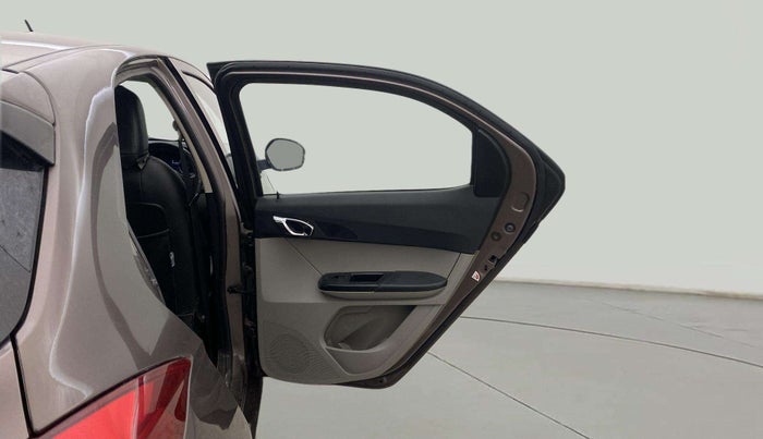 2018 Tata Tiago XZ PETROL, Petrol, Manual, 67,923 km, RHS Rear Door