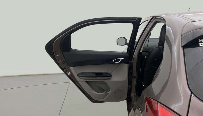 2018 Tata Tiago XZ PETROL, Petrol, Manual, 67,923 km, LHS Rear Door