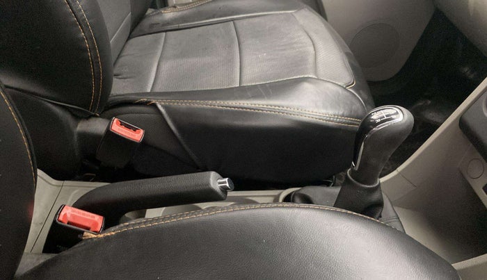 2018 Tata Tiago XZ PETROL, Petrol, Manual, 67,923 km, Gear Lever