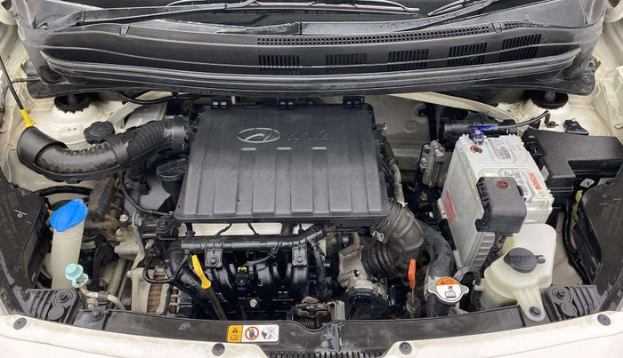 2015 Hyundai Grand i10 ASTA AT 1.2 KAPPA VTVT, Petrol, Automatic, 38,286 km, Engine View