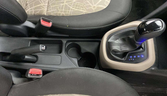 2015 Hyundai Grand i10 ASTA AT 1.2 KAPPA VTVT, Petrol, Automatic, 38,286 km, Gear Lever