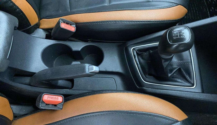 2019 Hyundai Elite i20 SPORTZ PLUS 1.2, Petrol, Manual, 47,998 km, Gear Lever