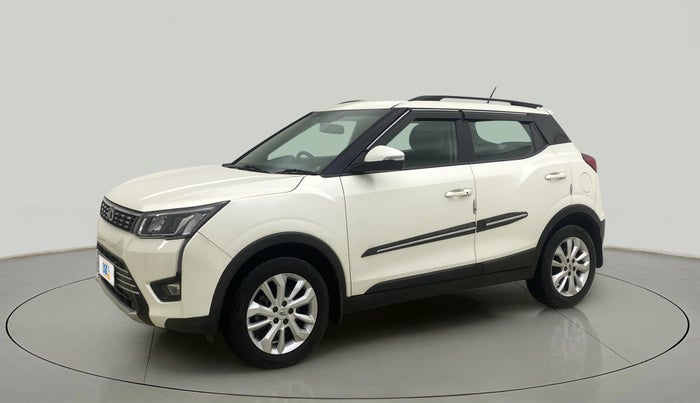 2019 Mahindra XUV300 W8 1.5 DIESEL AMT, Diesel, Automatic, 83,418 km, Left Front Diagonal