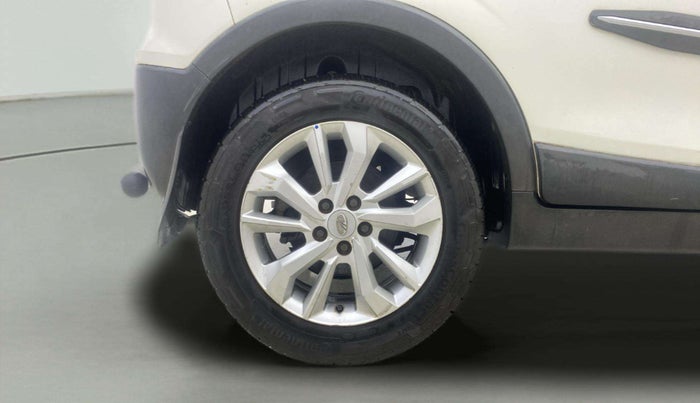 2019 Mahindra XUV300 W8 1.5 DIESEL AMT, Diesel, Automatic, 83,418 km, Right Rear Wheel