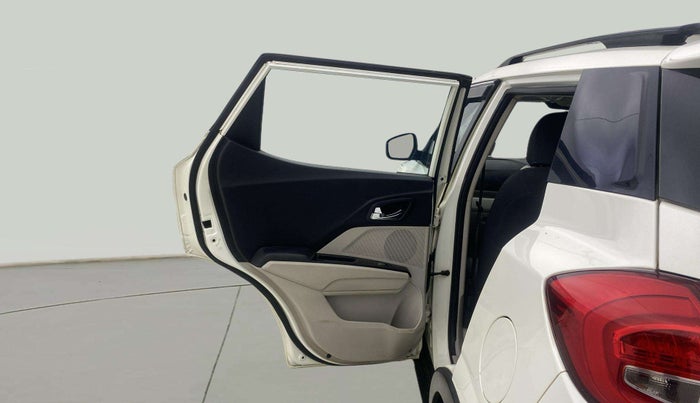 2019 Mahindra XUV300 W8 1.5 DIESEL AMT, Diesel, Automatic, 83,418 km, LHS Rear Door