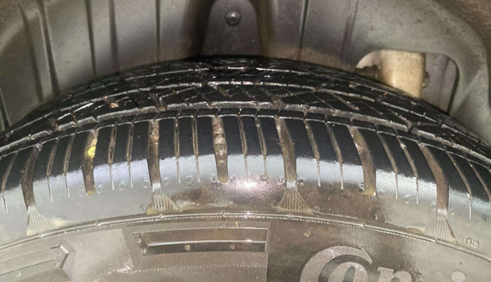 2019 Mahindra XUV300 W8 1.5 DIESEL AMT, Diesel, Automatic, 83,418 km, Right Rear Tyre Tread