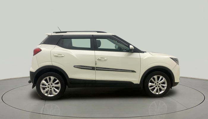 2019 Mahindra XUV300 W8 1.5 DIESEL AMT, Diesel, Automatic, 83,418 km, Right Side View