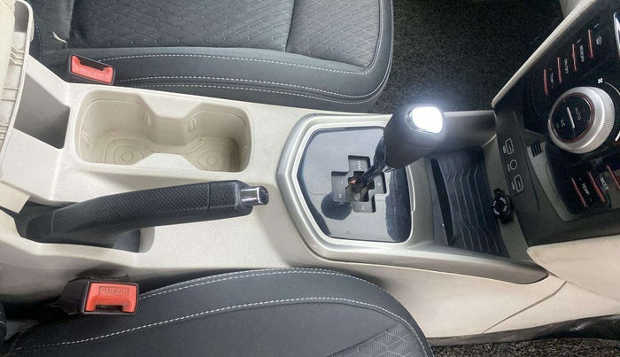 2019 Mahindra XUV300 W8 1.5 DIESEL AMT, Diesel, Automatic, 83,418 km, Gear Lever