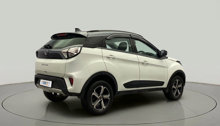 2022 Tata NEXON XZA PLUS (O) DIESEL DUAL TONE, Diesel, Automatic, 42,710 km, Right Back Diagonal