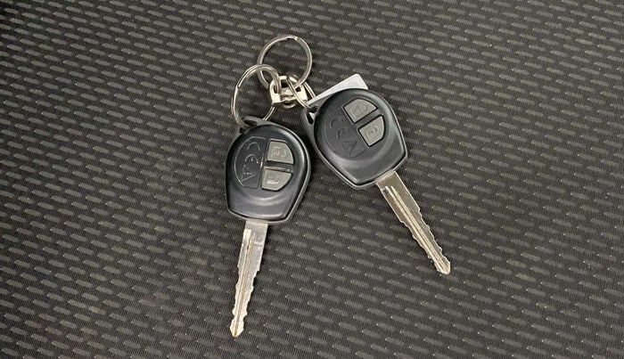 2022 Maruti Baleno SIGMA PETROL 1.2, Petrol, Manual, 17,768 km, Key Close Up