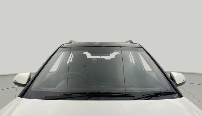 2017 Hyundai Creta SX PLUS AT 1.6 PETROL, Petrol, Automatic, 1,48,517 km, Front Windshield