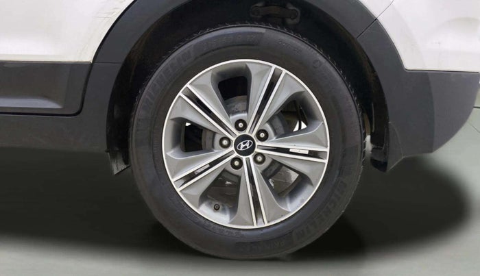 2017 Hyundai Creta SX PLUS AT 1.6 PETROL, Petrol, Automatic, 1,48,517 km, Left Rear Wheel