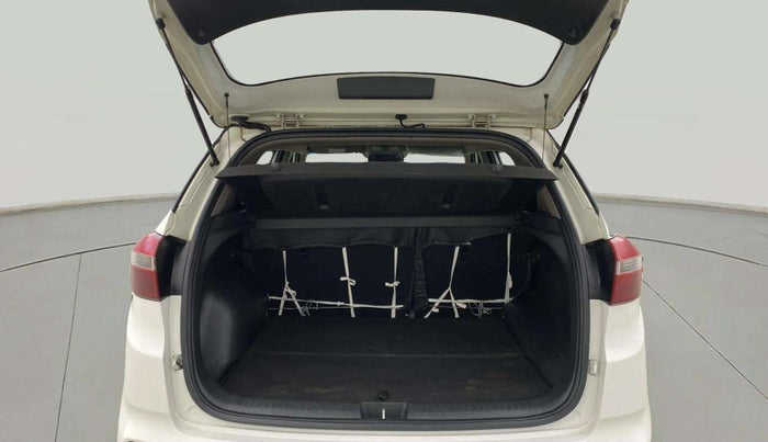 2017 Hyundai Creta SX PLUS AT 1.6 PETROL, Petrol, Automatic, 1,48,517 km, Boot Inside