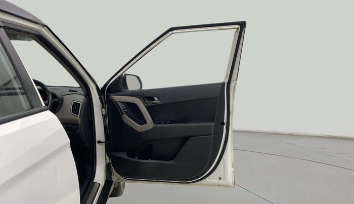 2017 Hyundai Creta SX PLUS AT 1.6 PETROL, Petrol, Automatic, 1,48,517 km, RHS Front Door
