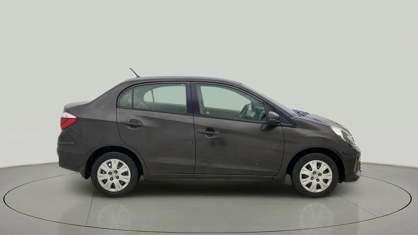 2017 Honda Amaze 1.2L I-VTEC SX, Petrol, Manual, 26,088 km, Right Side View