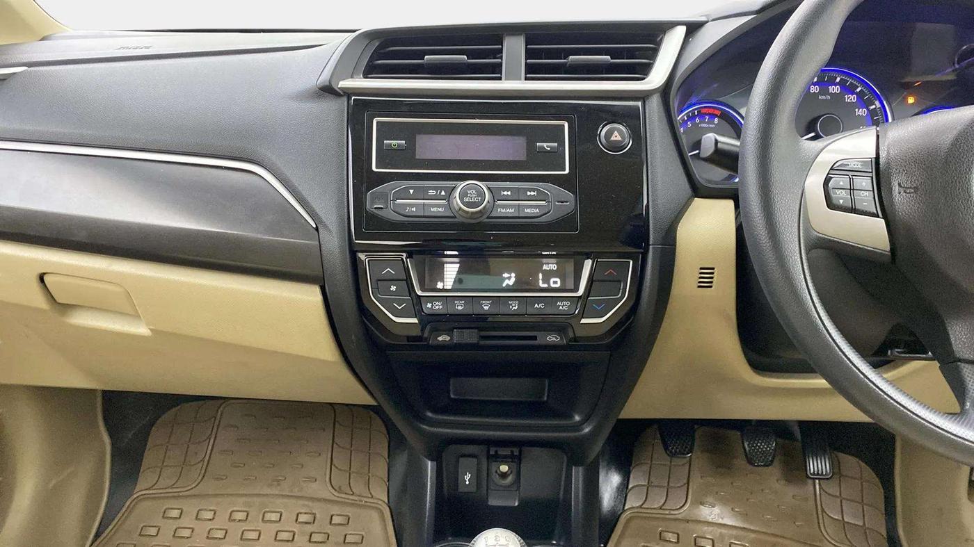 2017 Honda Amaze 1.2L I-VTEC SX, Petrol, Manual, 26,088 km, Air Conditioner