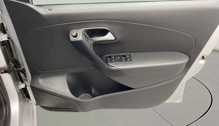 2018 Volkswagen Polo HIGHLINE PLUS 1.5 16 ALLOY, Diesel, Manual, 83,053 km, Driver Side Door Panels Control