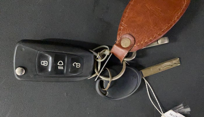2021 Tata Tiago XT PETROL, Petrol, Manual, 39,607 km, Key Close Up