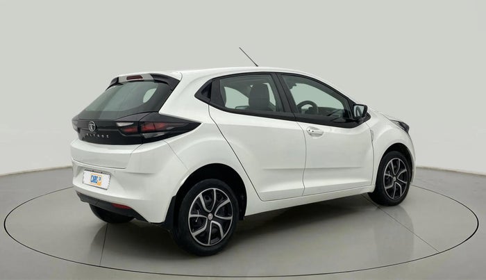 2022 Tata ALTROZ XT DIESEL, Diesel, Manual, 42,280 km, Right Back Diagonal