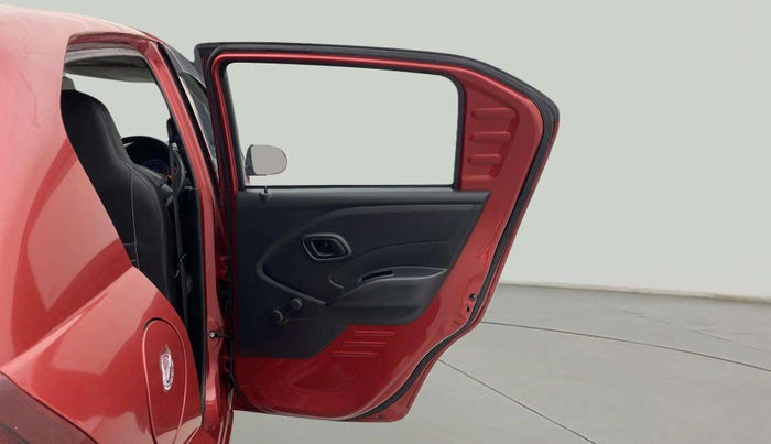 2017 Datsun Redi Go T(O) 0.8L LIMITED EDITION, Petrol, Manual, 37,718 km, RHS Rear Door