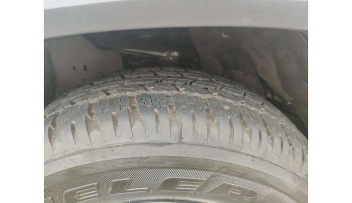 2019 Toyota Fortuner 2.8 4X2 AT, Diesel, Automatic, 1,03,970 km, Right Front Tyre Tread