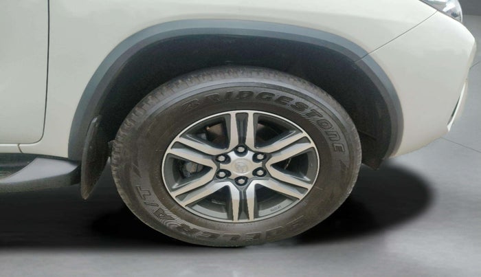 2019 Toyota Fortuner 2.8 4X2 AT, Diesel, Automatic, 1,03,970 km, Right Front Wheel