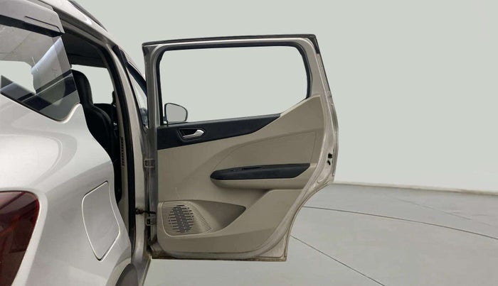 2022 Renault TRIBER RXZ AMT, Petrol, Automatic, 71,513 km, RHS Rear Door