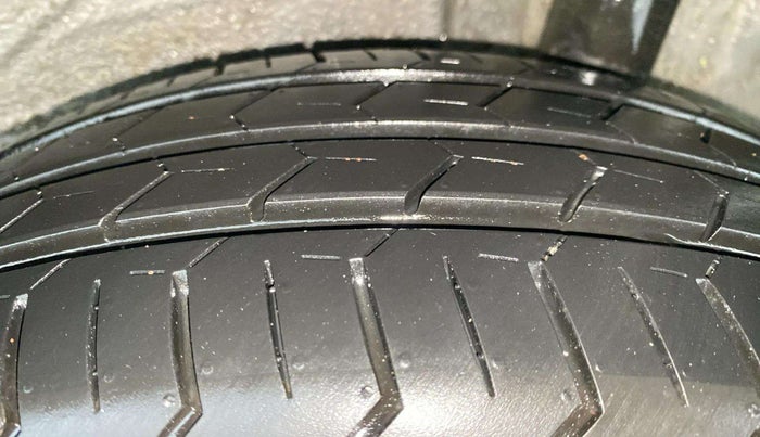 2022 Maruti Celerio ZXI PLUS, Petrol, Manual, 1,020 km, Left Rear Tyre Tread