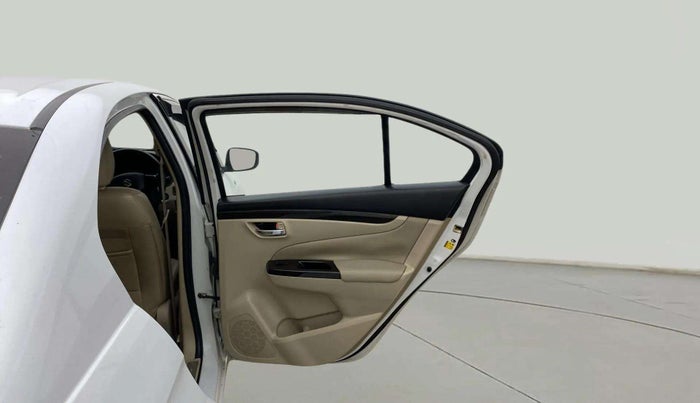 2016 Maruti Ciaz ZDI+ SHVS, Diesel, Manual, 70,370 km, RHS Rear Door