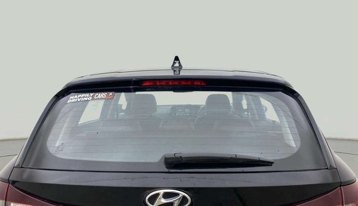 2023 Hyundai NEW I20 ASTA 1.2 MT, Petrol, Manual, 30,977 km, Rear Windshield