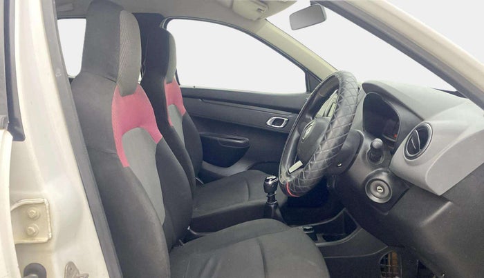 2019 Renault Kwid RXT 1.0 (O), Petrol, Manual, 57,814 km, Right Side Front Door Cabin