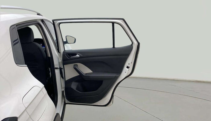 2021 Volkswagen TAIGUN TOPLINE 1.0 TSI MT, Petrol, Manual, 26,615 km, RHS Rear Door
