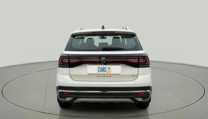 2021 Volkswagen TAIGUN TOPLINE 1.0 TSI MT, Petrol, Manual, 26,615 km, Back/Rear