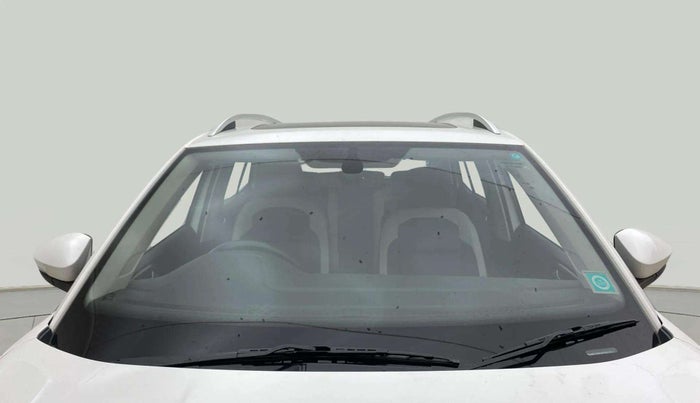 2021 Volkswagen TAIGUN TOPLINE 1.0 TSI MT, Petrol, Manual, 26,615 km, Front Windshield