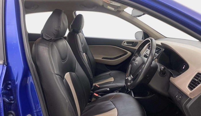 2016 Hyundai Elite i20 ASTA 1.2, Petrol, Manual, 30,481 km, Right Side Front Door Cabin