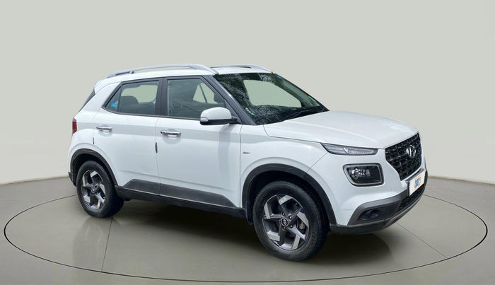 2022 Hyundai VENUE SX PLUS 1.0 TURBO DCT, Petrol, Automatic, 76,245 km, Right Front Diagonal