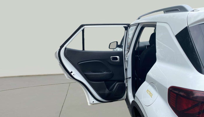 2022 Hyundai VENUE SX PLUS 1.0 TURBO DCT, Petrol, Automatic, 76,245 km, LHS Rear Door
