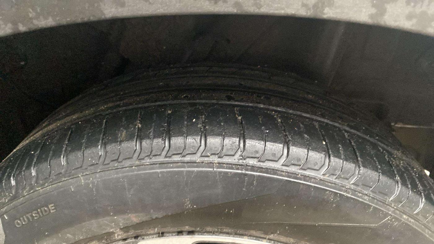 2022 Hyundai VENUE SX PLUS 1.0 TURBO DCT, Petrol, Automatic, 76,261 km, Left Rear Tyre Tread