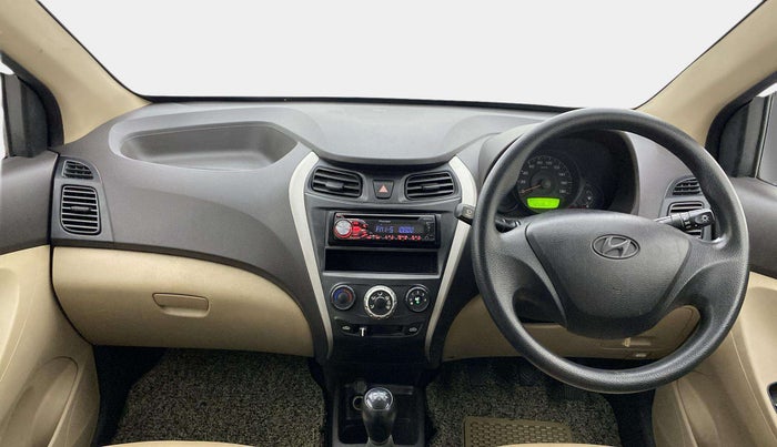 2016 Hyundai Eon ERA +, Petrol, Manual, 72,394 km, Dashboard