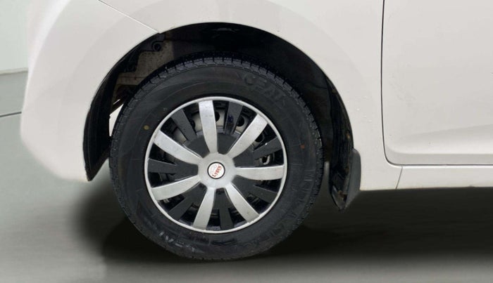 2016 Hyundai Eon ERA +, Petrol, Manual, 72,394 km, Left Front Wheel