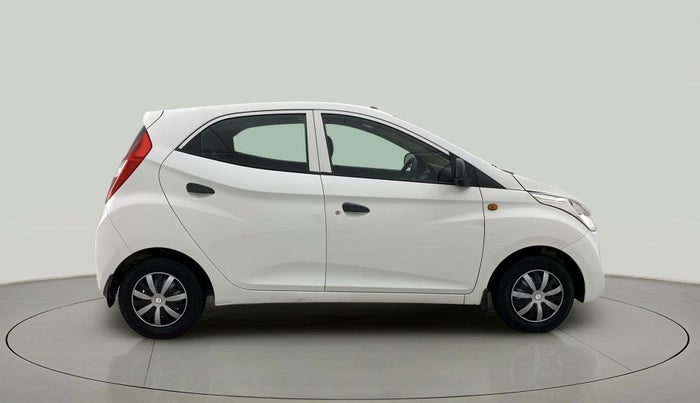 2016 Hyundai Eon ERA +, Petrol, Manual, 72,394 km, Right Side View