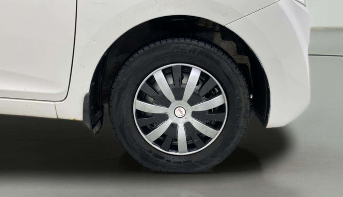 2016 Hyundai Eon ERA +, Petrol, Manual, 72,394 km, Right Front Wheel