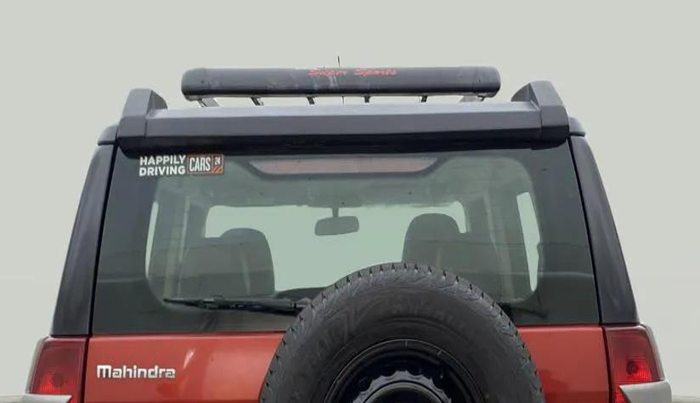 2018 Mahindra TUV300 T10 AMT DUAL TONE, Diesel, Automatic, 42,666 km, Rear Windshield