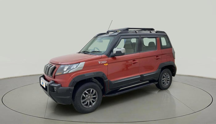 2018 Mahindra TUV300 T10 AMT DUAL TONE, Diesel, Automatic, 42,666 km, Left Front Diagonal