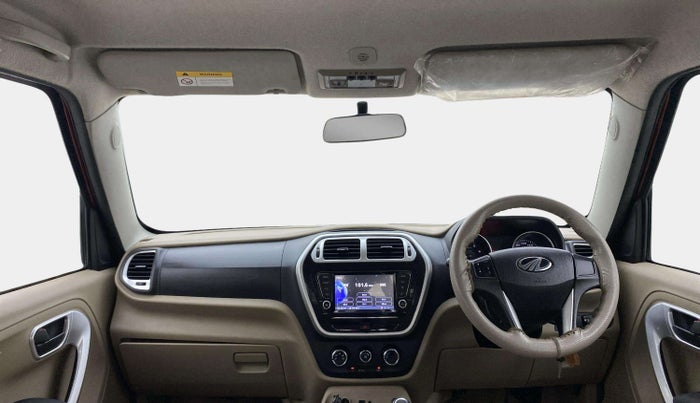 2018 Mahindra TUV300 T10 AMT DUAL TONE, Diesel, Automatic, 42,666 km, Dashboard